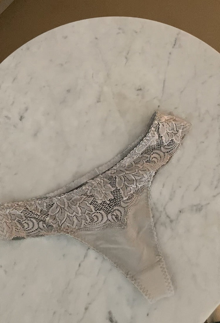 Lola Lace Thong in Gris Perle - RESTOCKED